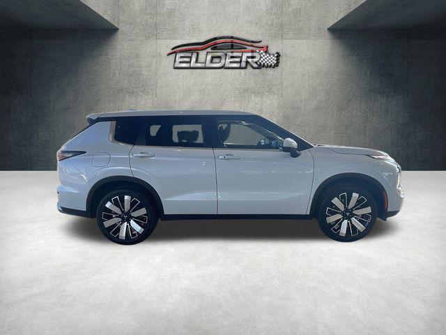 new 2026 Mitsubishi Outlander car, priced at $47,555