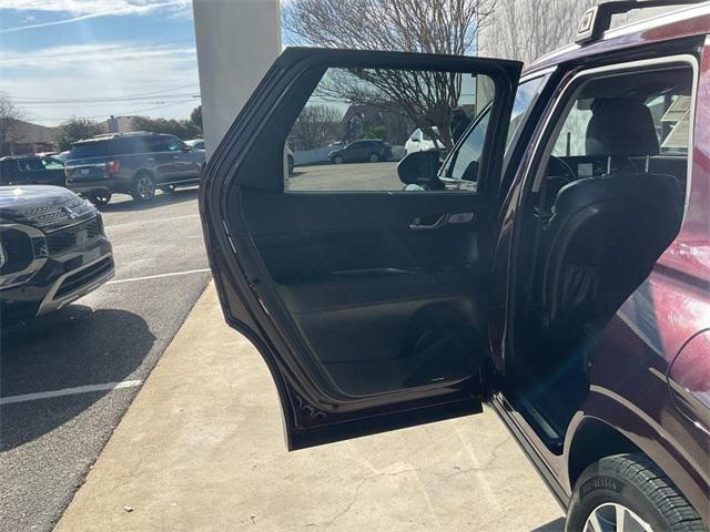 used 2021 Hyundai Palisade car, priced at $24,995