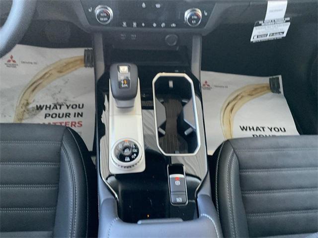 new 2026 Mitsubishi Outlander car, priced at $39,180