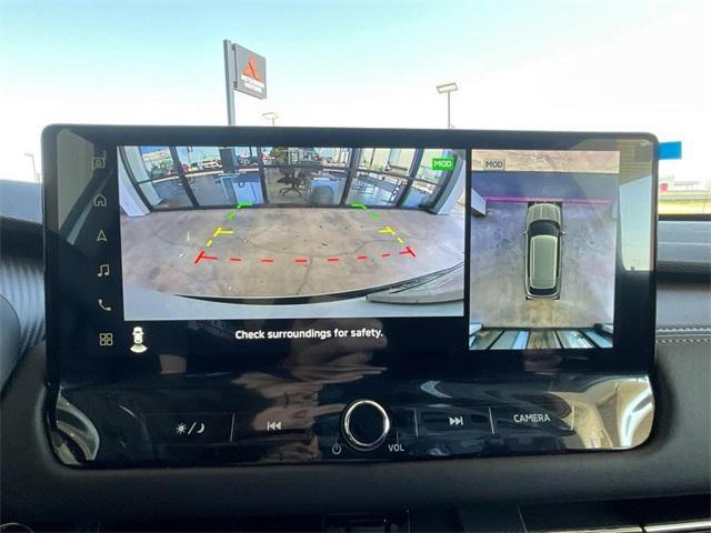 new 2025 Mitsubishi Outlander car, priced at $44,260