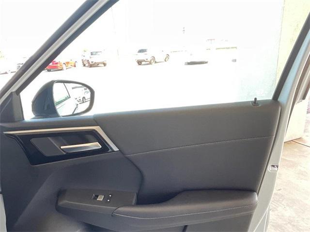 new 2025 Mitsubishi Outlander car, priced at $44,260