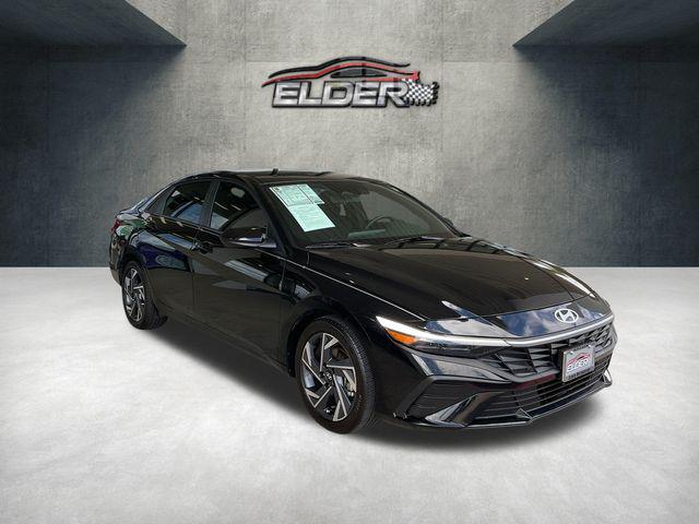 used 2025 Hyundai Elantra car, priced at $21,995