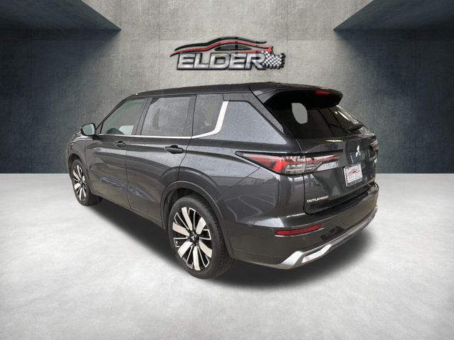 used 2025 Mitsubishi Outlander car, priced at $27,995
