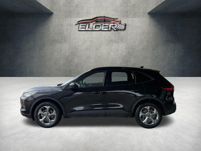 used 2025 Ford Escape car, priced at $22,995