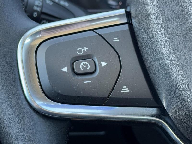 new 2026 Volvo XC40 car, priced at $47,085