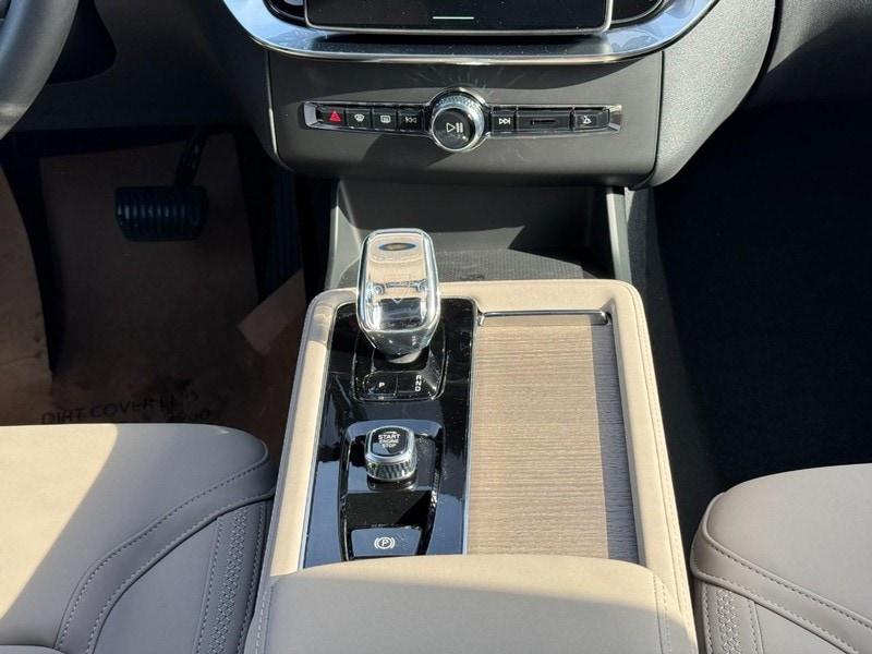 new 2026 Volvo XC90 car, priced at $72,705