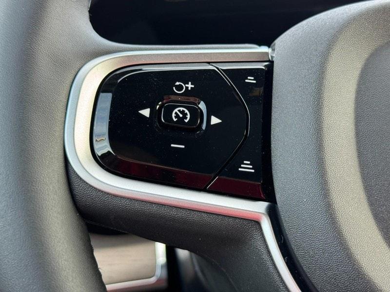 new 2026 Volvo XC90 car, priced at $72,705