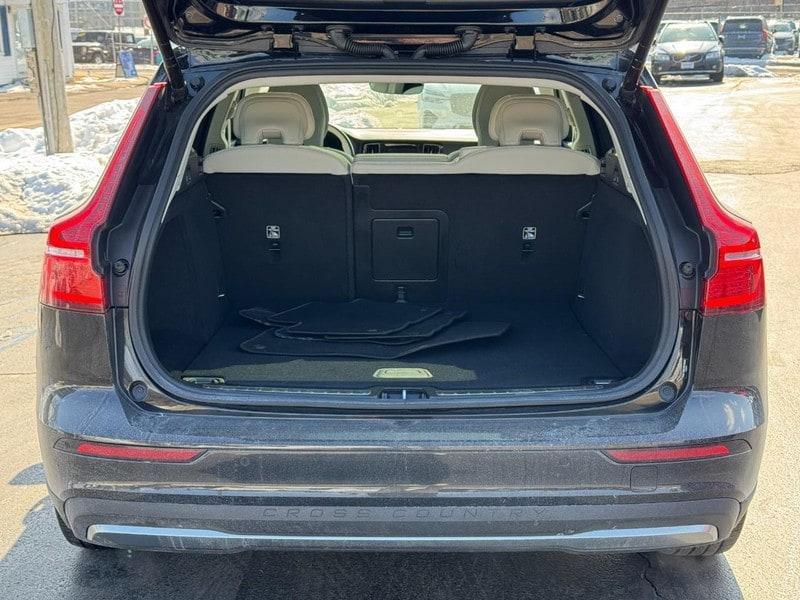 used 2025 Volvo V60 Cross Country car, priced at $35,000