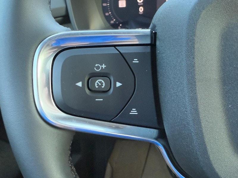 new 2026 Volvo XC40 car, priced at $50,150