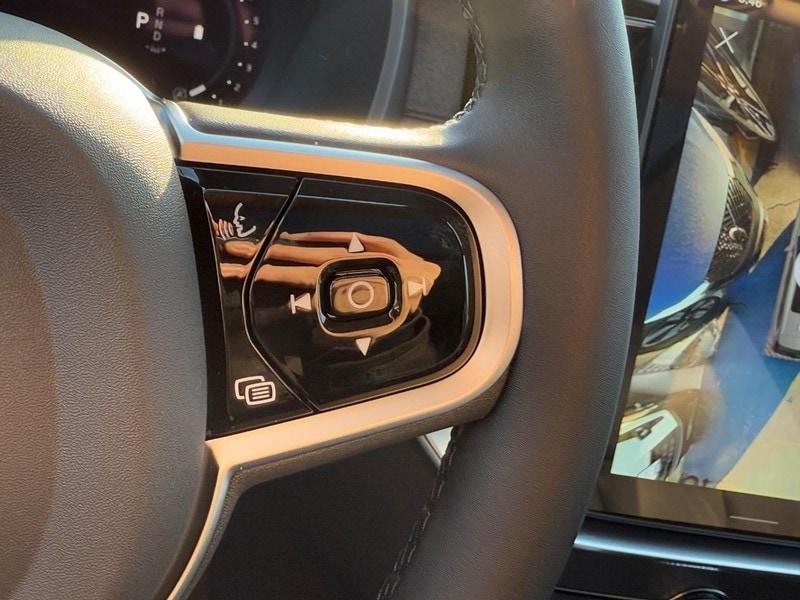 new 2026 Volvo XC90 car, priced at $75,535