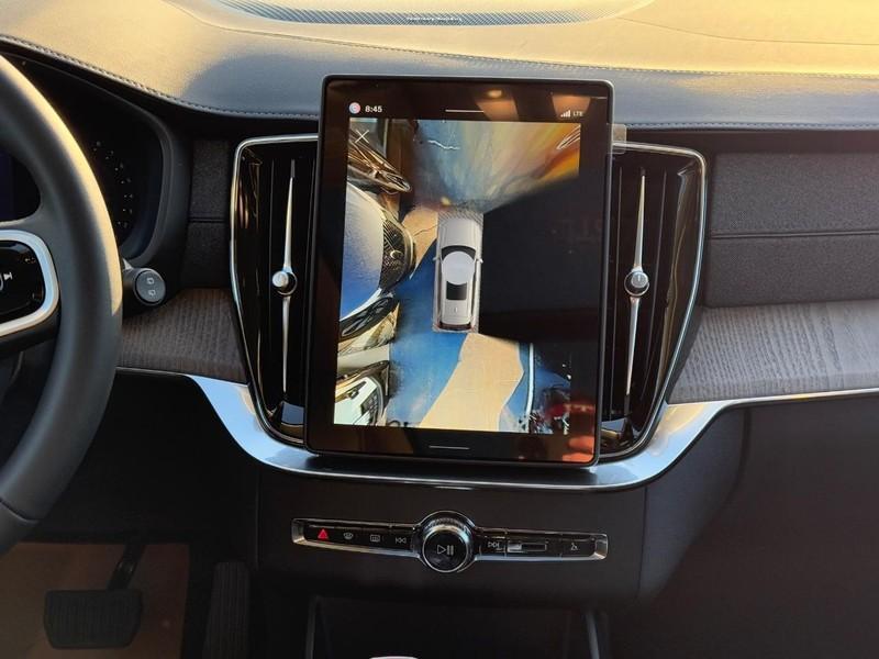 new 2026 Volvo XC90 car, priced at $75,535