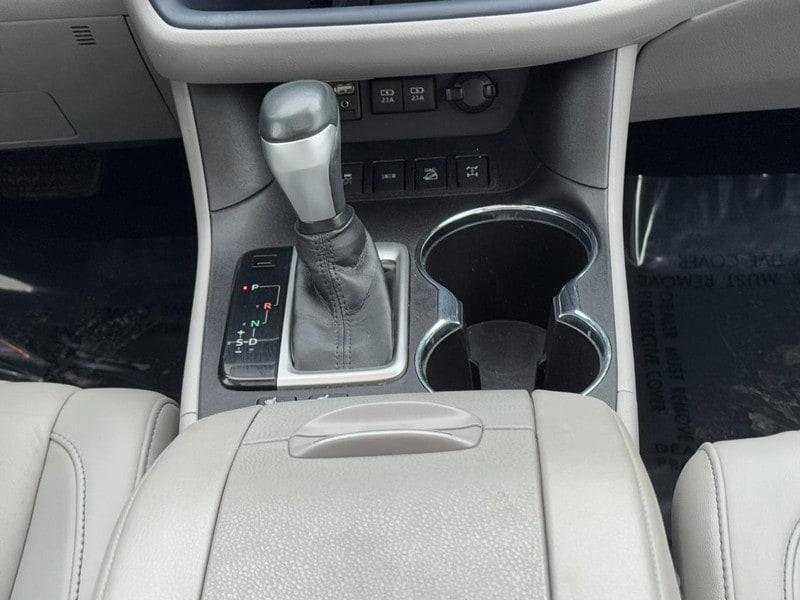 used 2018 Toyota Highlander car, priced at $26,990