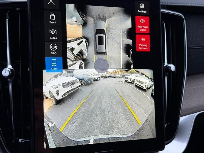 new 2026 Volvo XC90 car, priced at $71,825