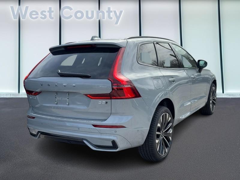 new 2026 Volvo XC60 car, priced at $63,935