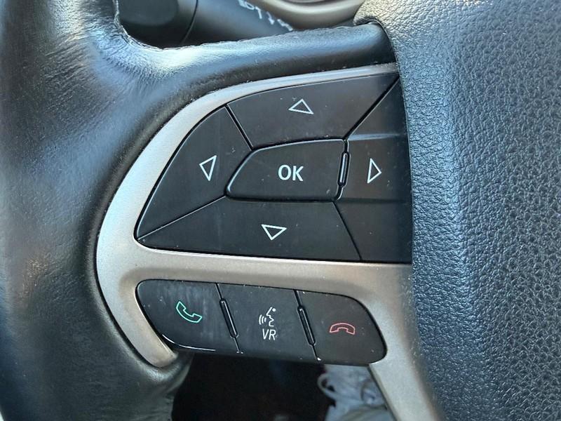 used 2017 Jeep Cherokee car