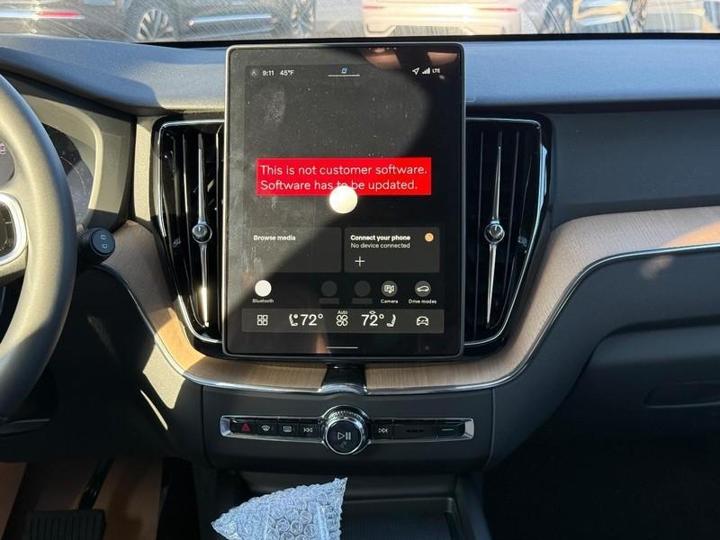 new 2026 Volvo XC60 car, priced at $59,375