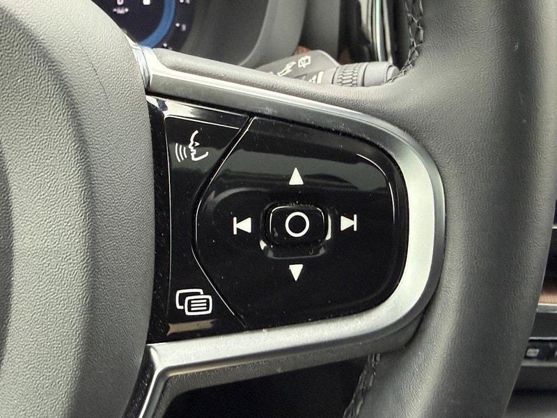 used 2024 Volvo XC60 car, priced at $35,000