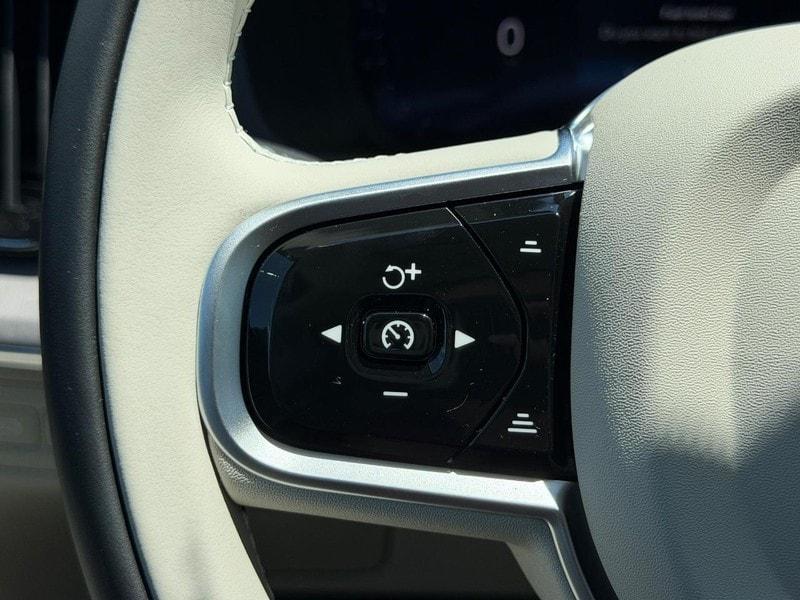 new 2026 Volvo XC90 Plug-In Hybrid car, priced at $88,630