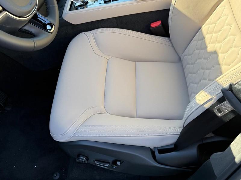 new 2026 Volvo XC90 car, priced at $71,640