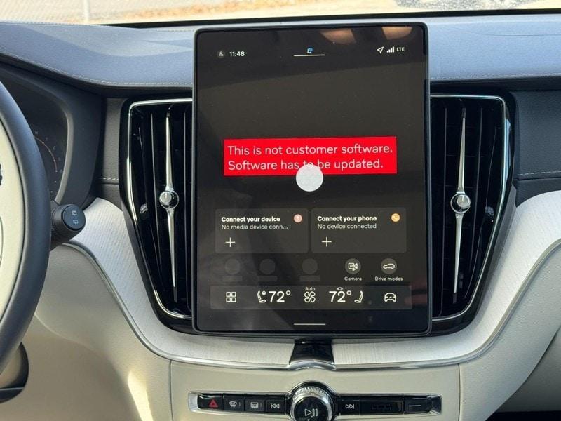 new 2026 Volvo XC60 car, priced at $64,055