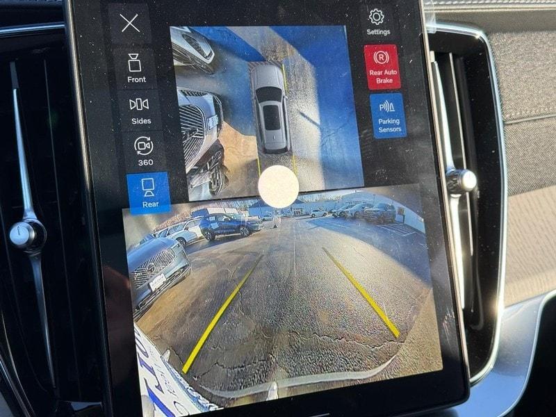 new 2026 Volvo XC90 Plug-In Hybrid car, priced at $85,625