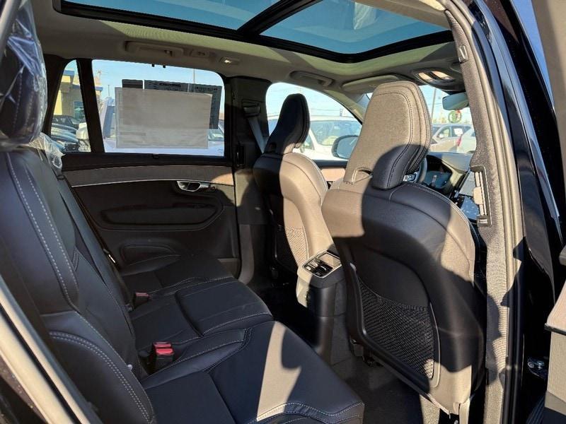 new 2026 Volvo XC90 Plug-In Hybrid car, priced at $85,625