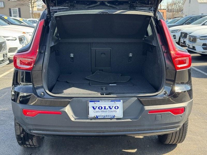 used 2025 Volvo XC40 car, priced at $33,952
