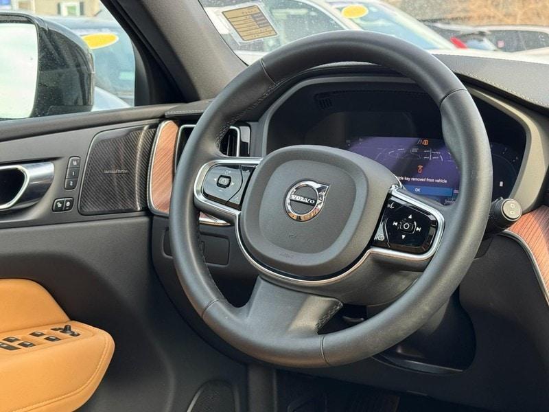 used 2023 Volvo XC60 car, priced at $42,981