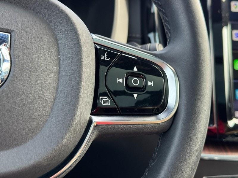 used 2023 Volvo XC60 car, priced at $42,981