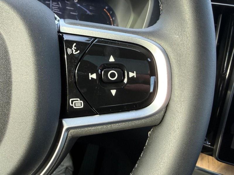 new 2026 Volvo XC60 car, priced at $51,745