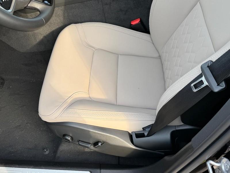 new 2026 Volvo XC60 car, priced at $51,745