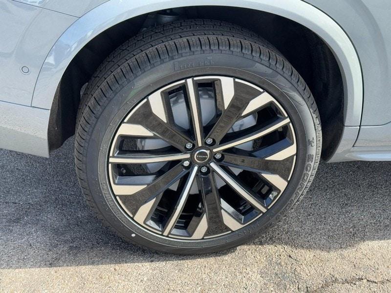 new 2026 Volvo XC90 Plug-In Hybrid car, priced at $85,745