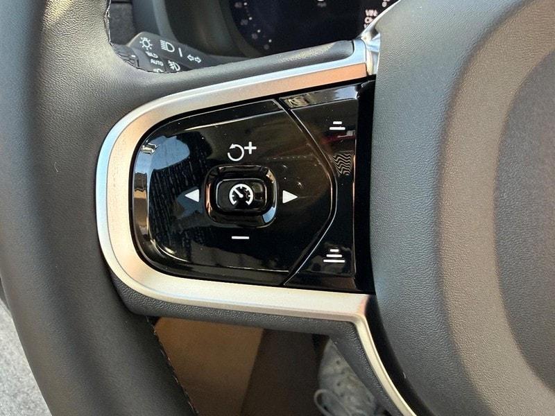 new 2026 Volvo XC90 Plug-In Hybrid car, priced at $81,875