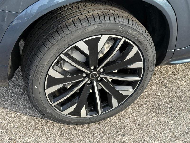 new 2026 Volvo XC90 Plug-In Hybrid car, priced at $85,625