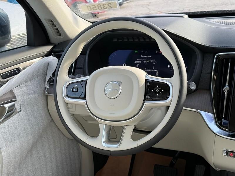 new 2026 Volvo XC90 Plug-In Hybrid car, priced at $85,625