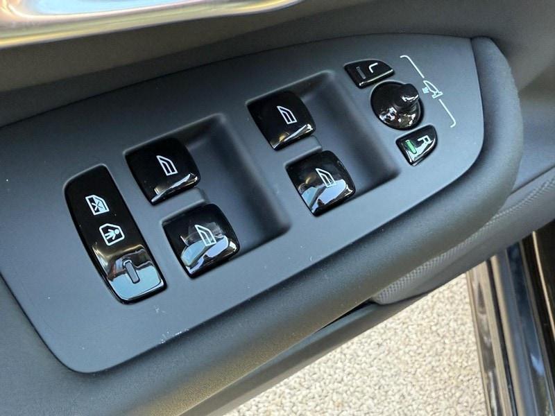 new 2026 Volvo XC90 car, priced at $75,155