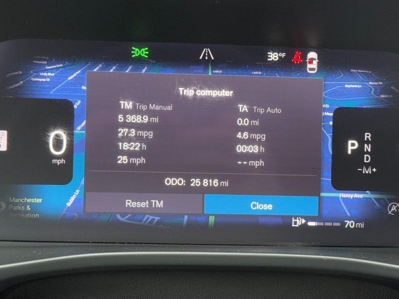 used 2023 Volvo XC40 car, priced at $32,882