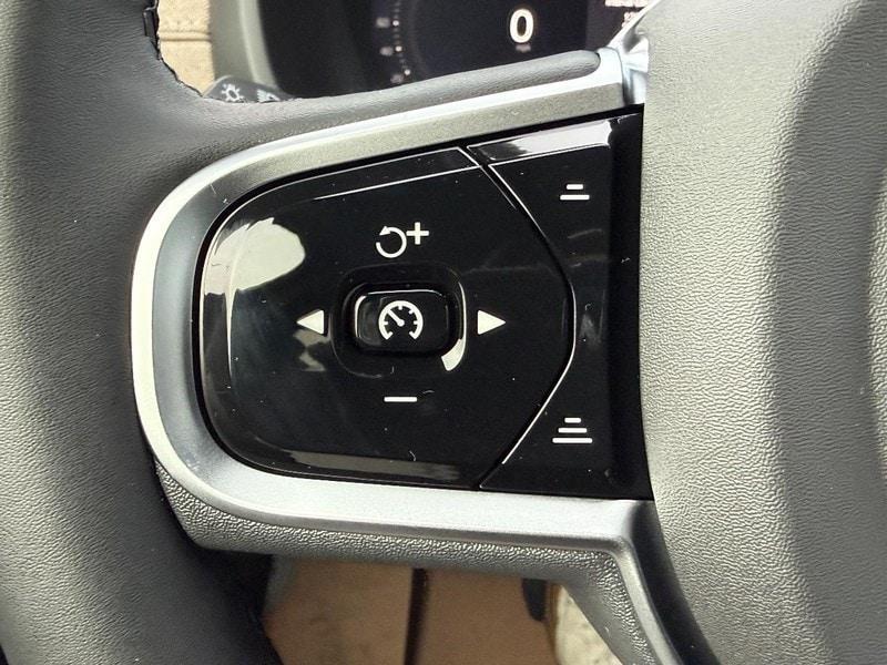 new 2026 Volvo XC90 car, priced at $68,190