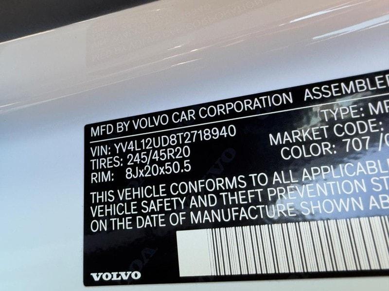 new 2026 Volvo XC40 car, priced at $54,175