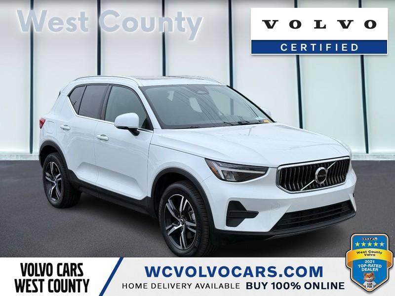 used 2025 Volvo XC40 car, priced at $31,822