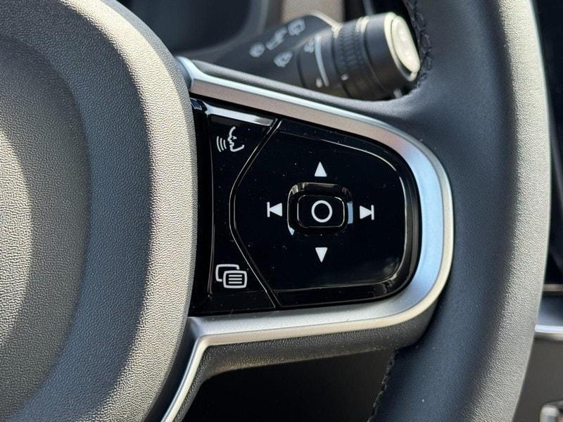 new 2026 Volvo XC90 Plug-In Hybrid car, priced at $81,875