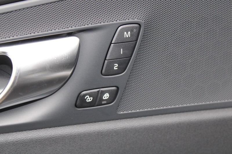 used 2024 Volvo XC60 car