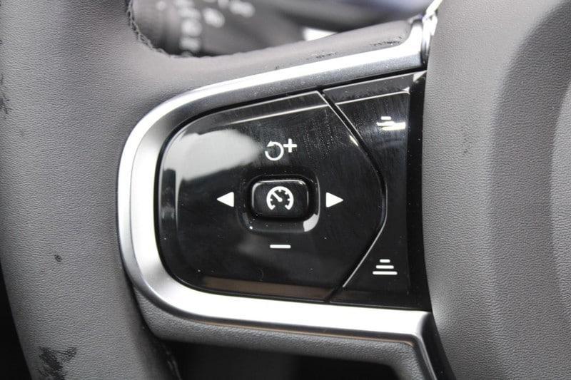 used 2024 Volvo XC60 car