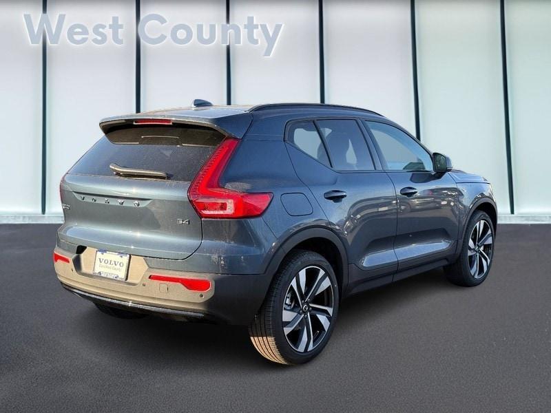 new 2026 Volvo XC40 car, priced at $48,125