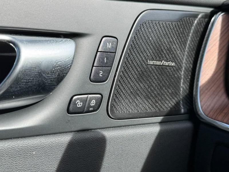 used 2023 Volvo XC60 car, priced at $38,941