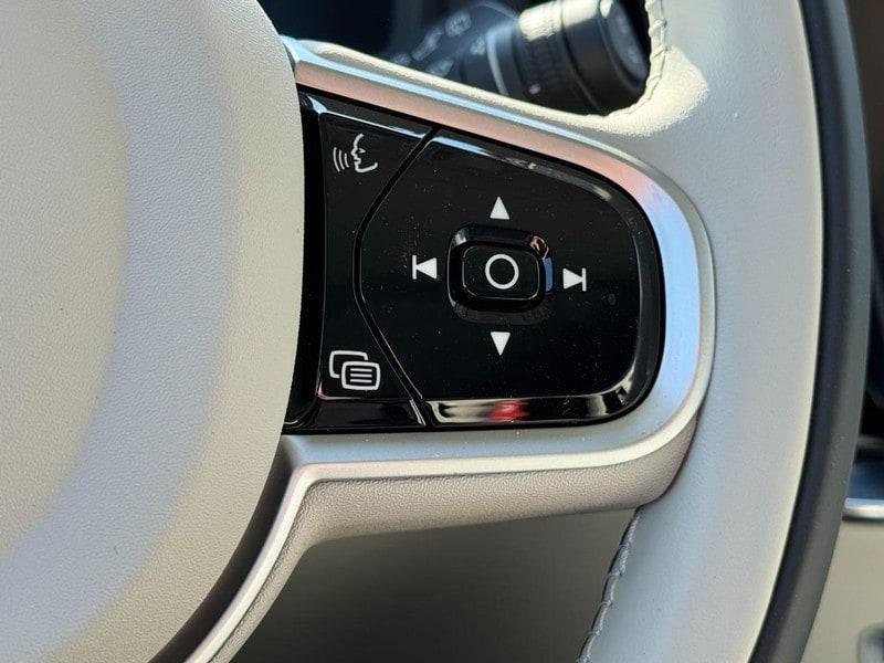 new 2026 Volvo XC90 Plug-In Hybrid car, priced at $85,745