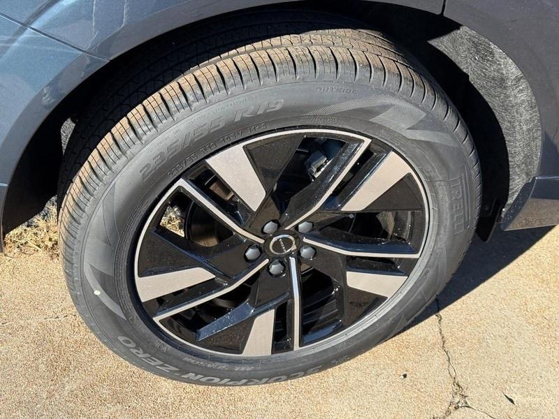 new 2026 Volvo XC60 car, priced at $52,545