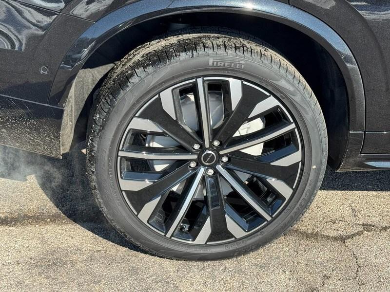 new 2026 Volvo XC90 Plug-In Hybrid car, priced at $85,745