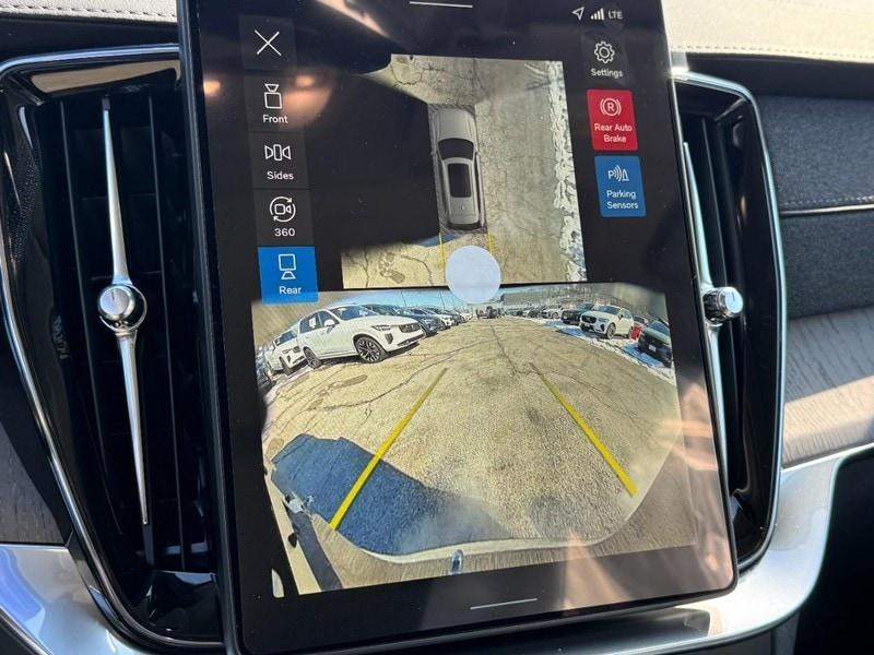 new 2026 Volvo XC90 Plug-In Hybrid car, priced at $85,745