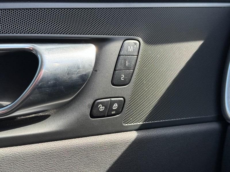 used 2025 Volvo XC60 car, priced at $37,872